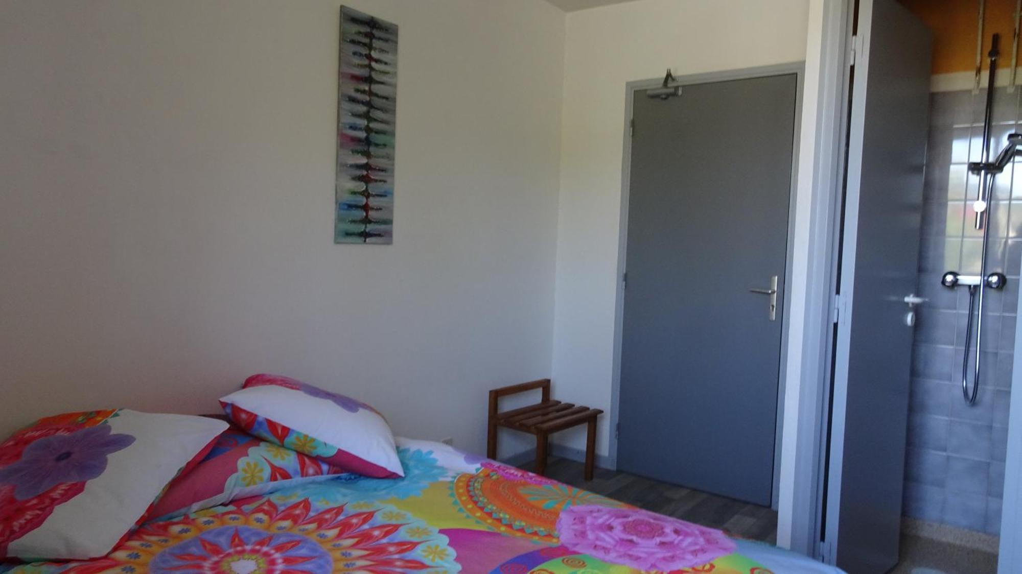 Bed and Breakfast Au Pont De La Gineze Barjac  Экстерьер фото